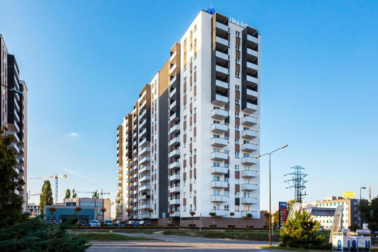 Apartments Parks Of Warsaw By Noclegi Renters المظهر الخارجي الصورة